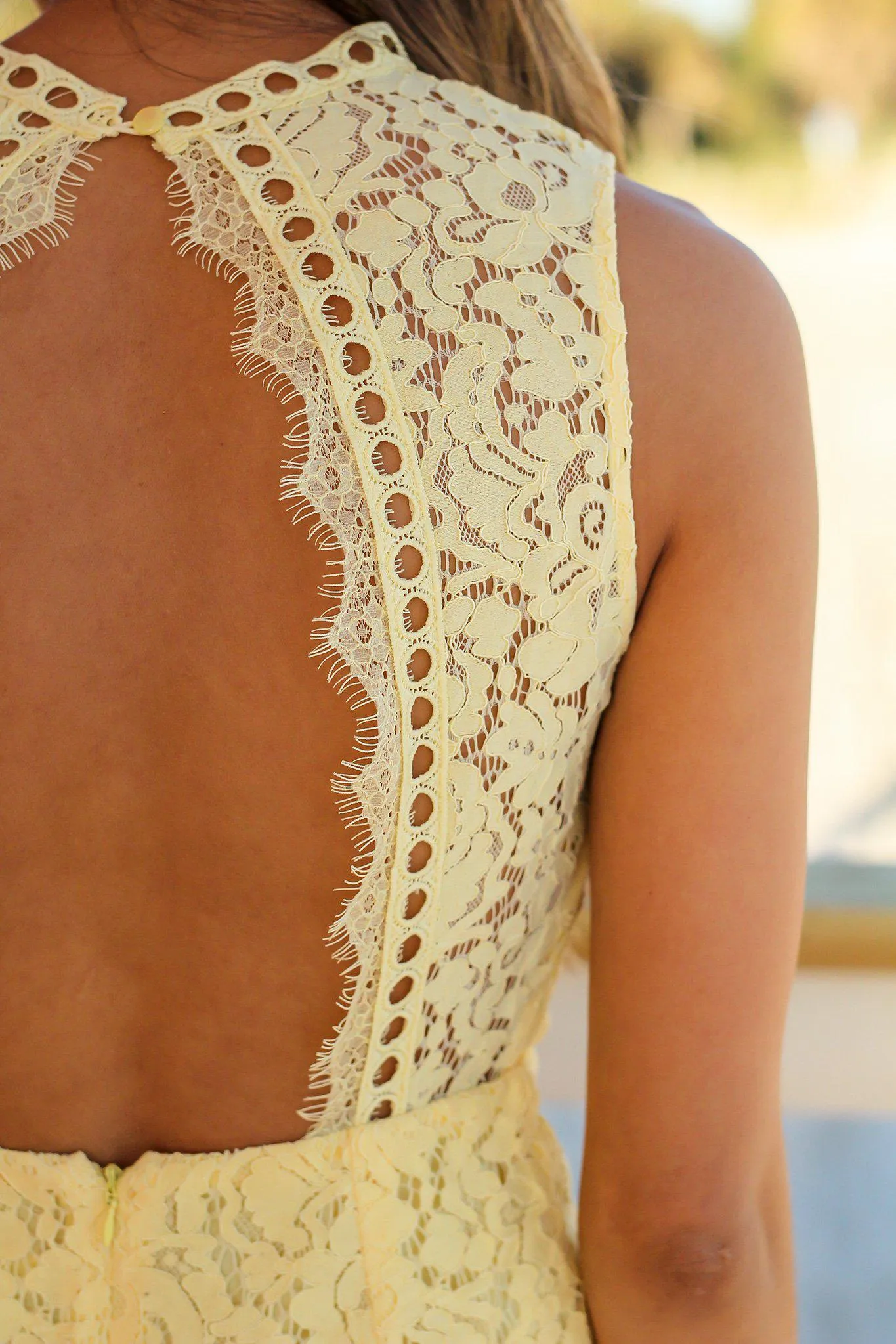 Light Yellow Lace Short Dress