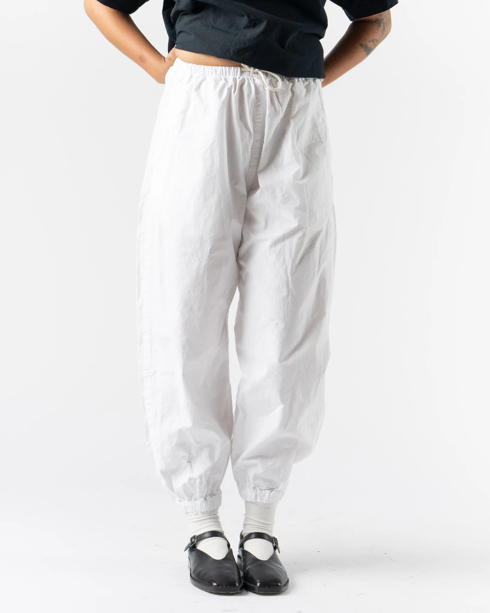 SONO Jamie Joggers in White