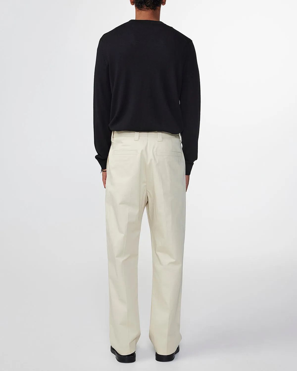 Ted Lightweight Sweater - Black | NN.07