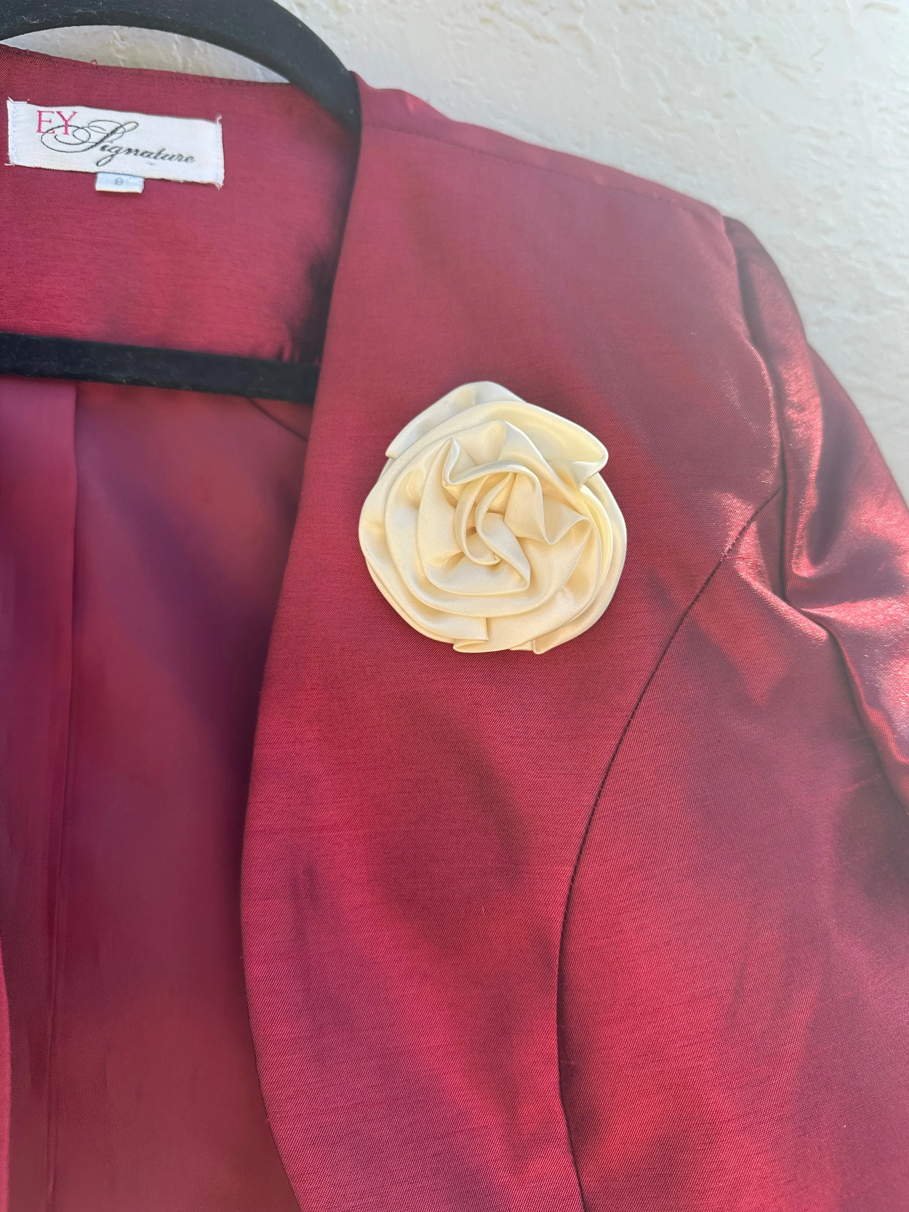 Vintage 80s Maroon Iridescent Cropped Embellished Blazer ('8')